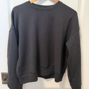 SPANX AirEssentials®
Crewneck